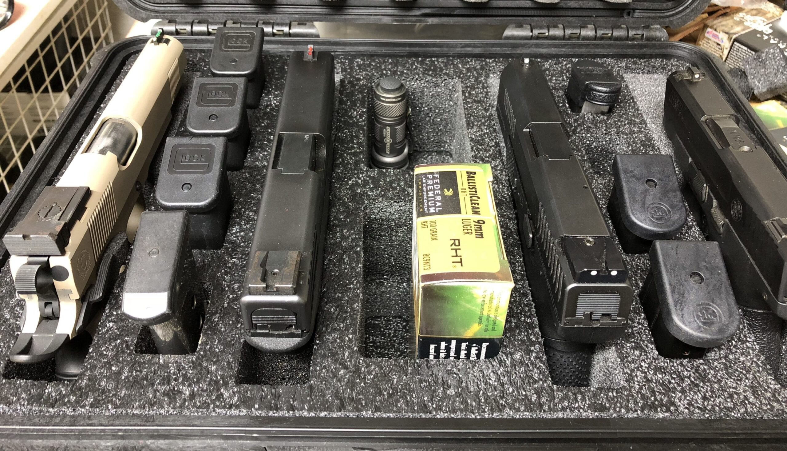 1200 Universal Pelican Handgun Case Foam Insert