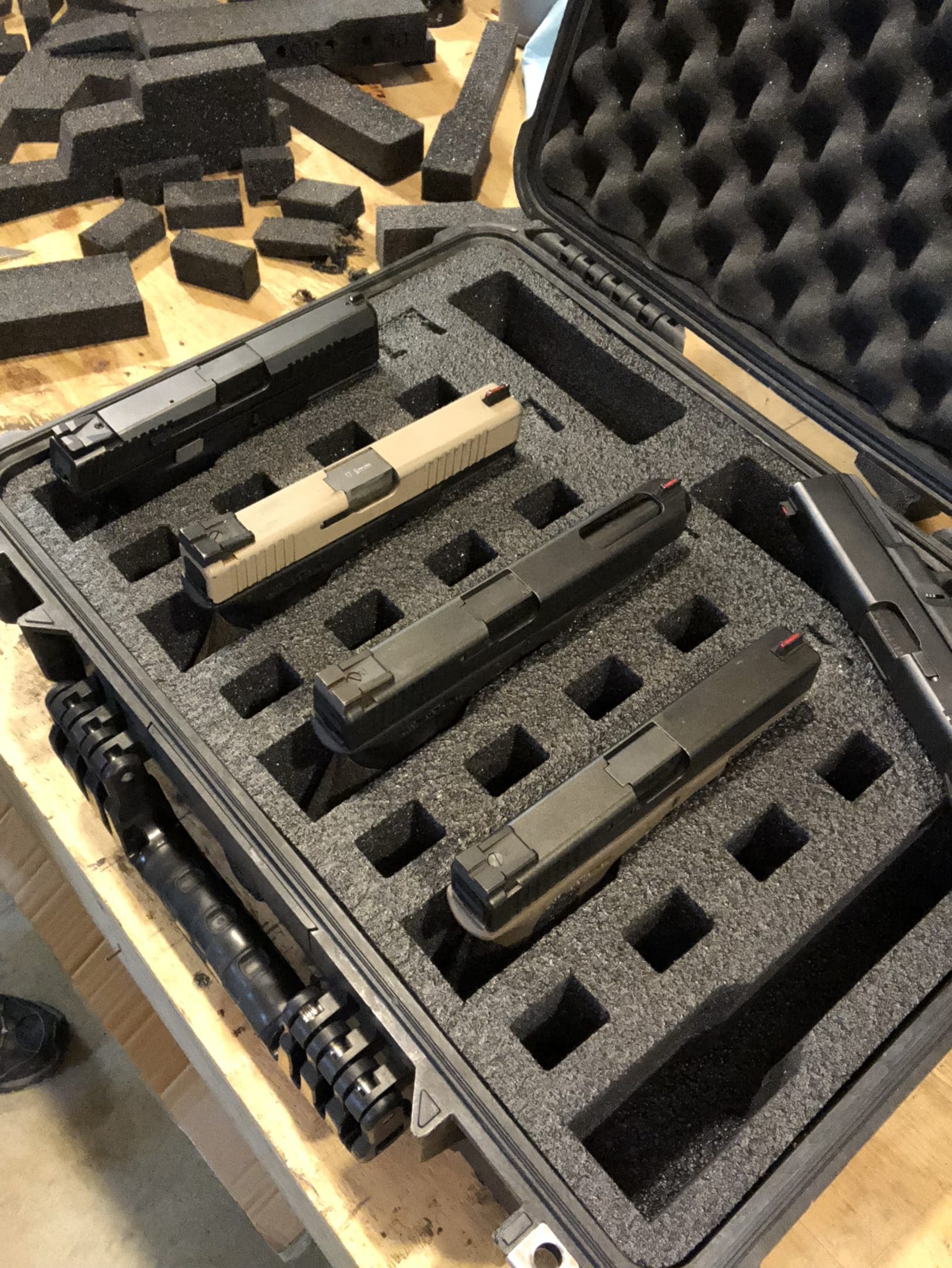 New 5 pistol Quick Draw handgun foam insert +storage fits your Apache 4800  case